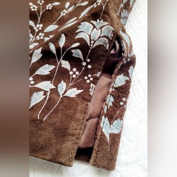 Tyler Boe Women 100% Genuine Suede Leather Skirt Floral Terracotta Cognac/Blue 6 - Picture 10 of 16